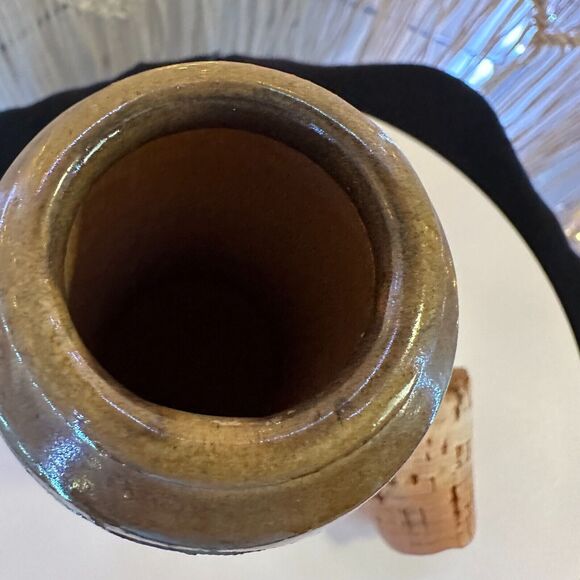 Vintage Pottery Crock with Cork Lid says "Pains in the Ass" made in USA 1980's - Picture 9 of 9